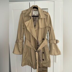 Olivia Palermo x Banana Republic Trench